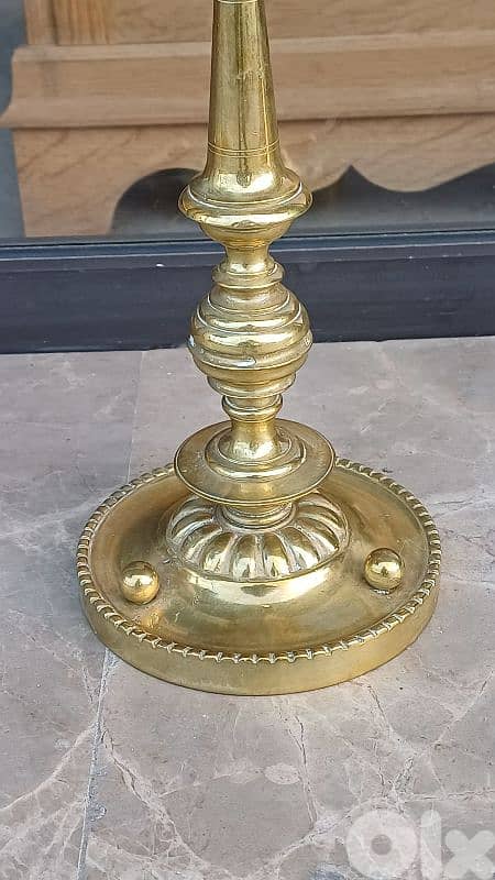antique 6