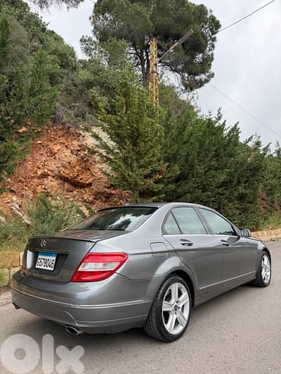 Mercedes-Benz c250 2010