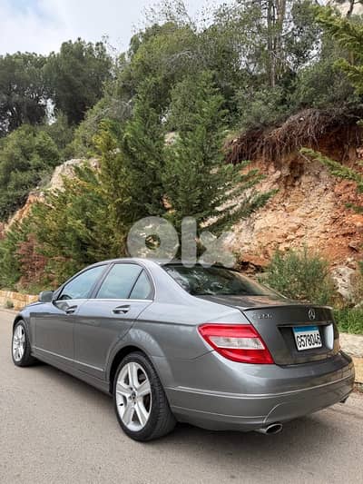 Mercedes-Benz c250 2010