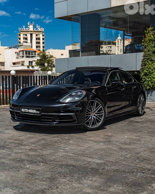 PORSCHE PANAMERA 4S 2017 !!! FROM PORSCHE BEIRUT - FULL HISTORY AVAIL 0
