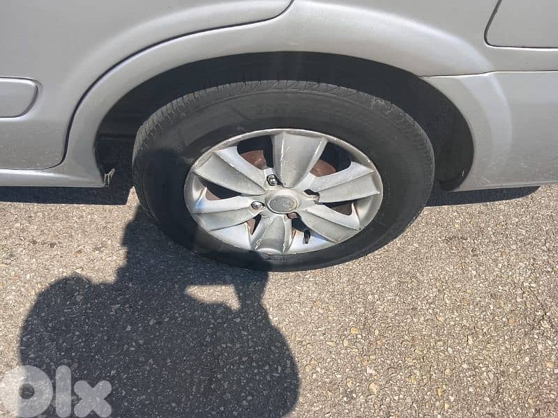 Nissan Sunny 2010 0