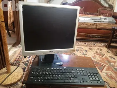 acer 17 LCD monitor+keyboard+ UPS