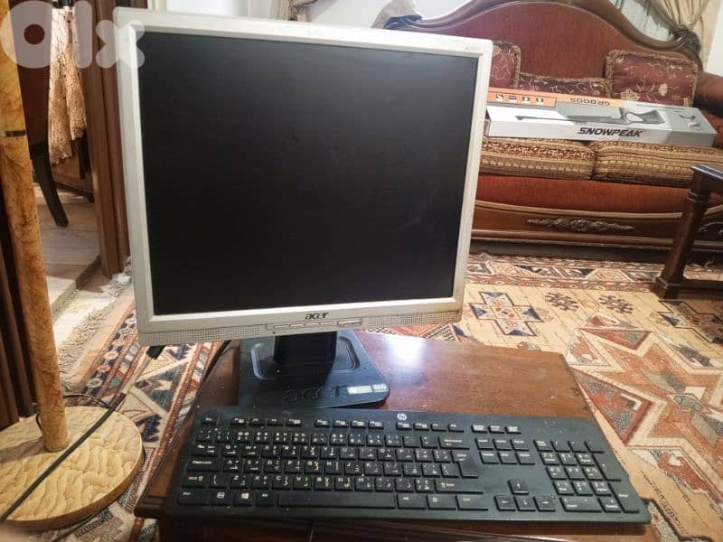 acer 17 LCD monitor+keyboard+ UPS 0