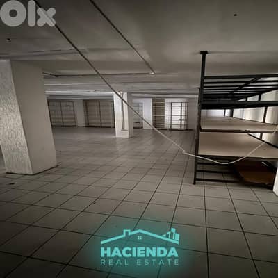 Highway Shop For Rent In Baabda