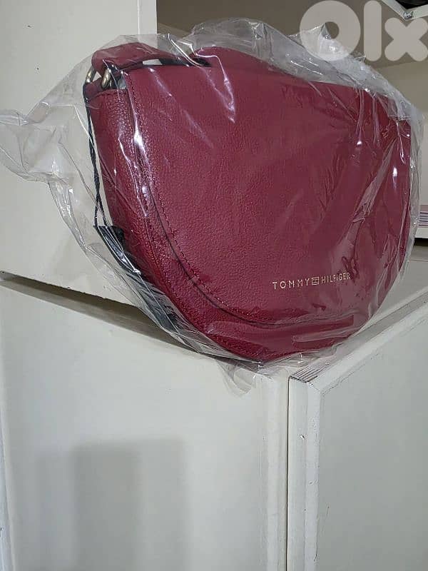 Tommy Hilfiger bag 0