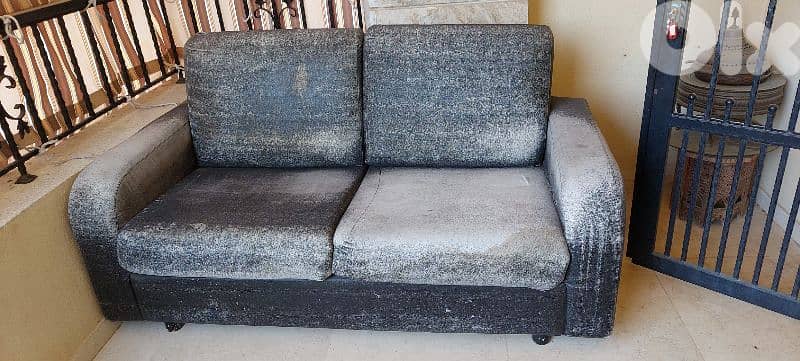 Leather sofa 0