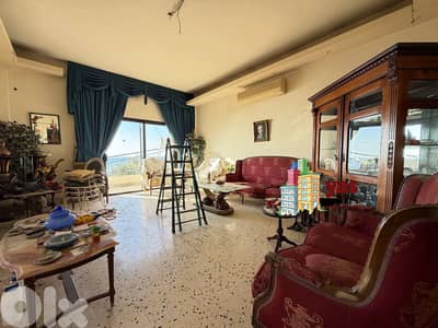 Zouk Mosbeh 215m2 | Well Maintained | Flat | Calm Area | EH