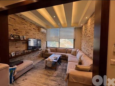 Apartment For Sale in Mansourieh