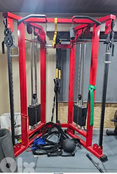 gym cabel machine