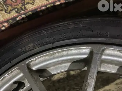 جنط مع دولاب