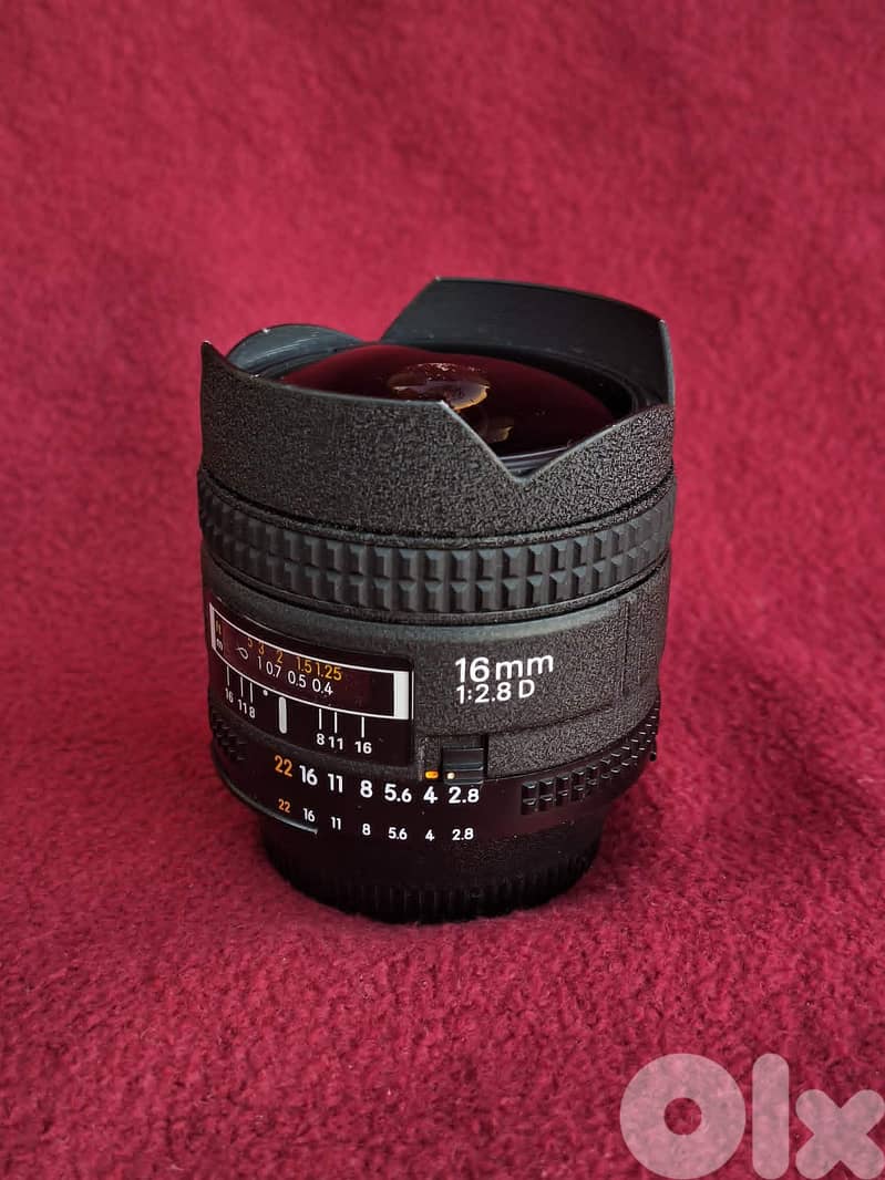 Nikon AF Fisheye 16mm f2.8 0