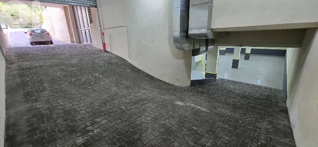 Warehouse For Sale in Baabda/ مستودع للبيع في بعبدا