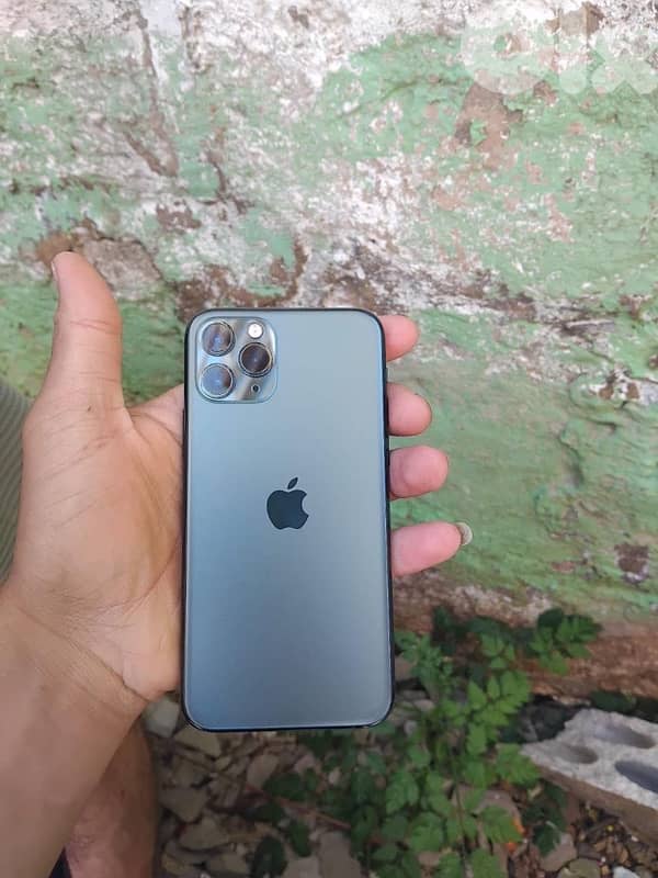 iphone 11 pro 0