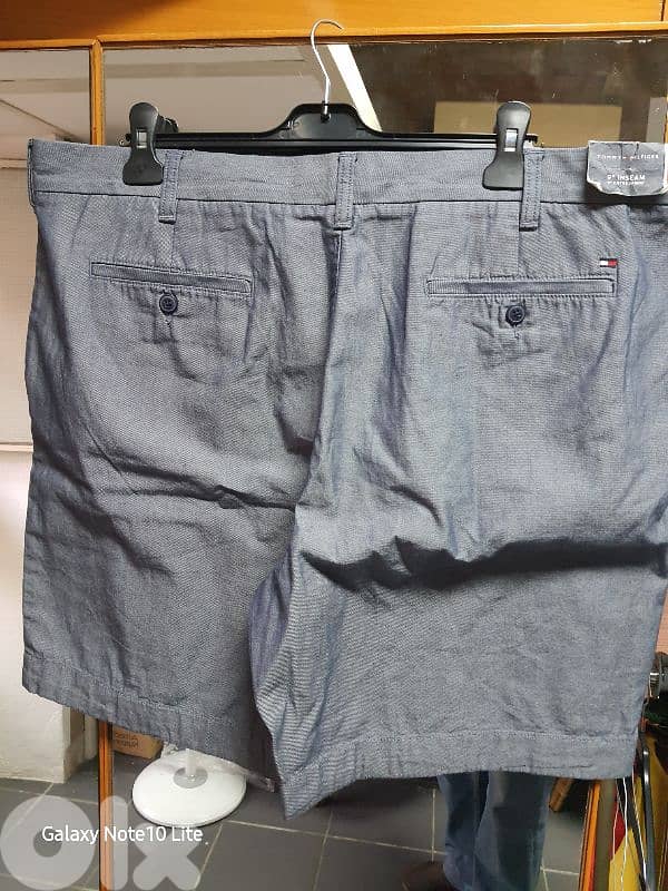 TOMMY HILFIGER ORIGINAL SHORT  SIZE W42 3