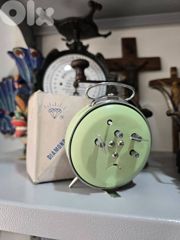 Vintage Sputnik alarm clock 1