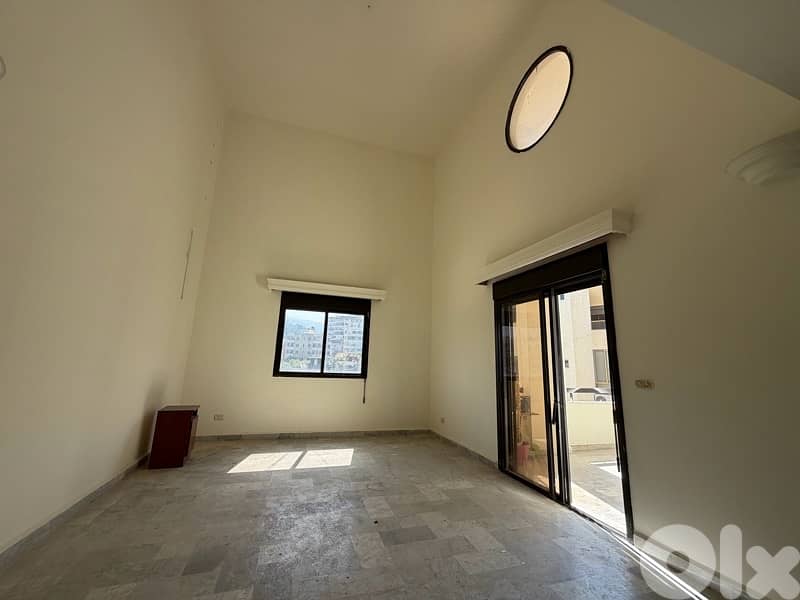 200 SQM APARTMENT FOR RENT IN ZOUK MOSBEH |RB 0