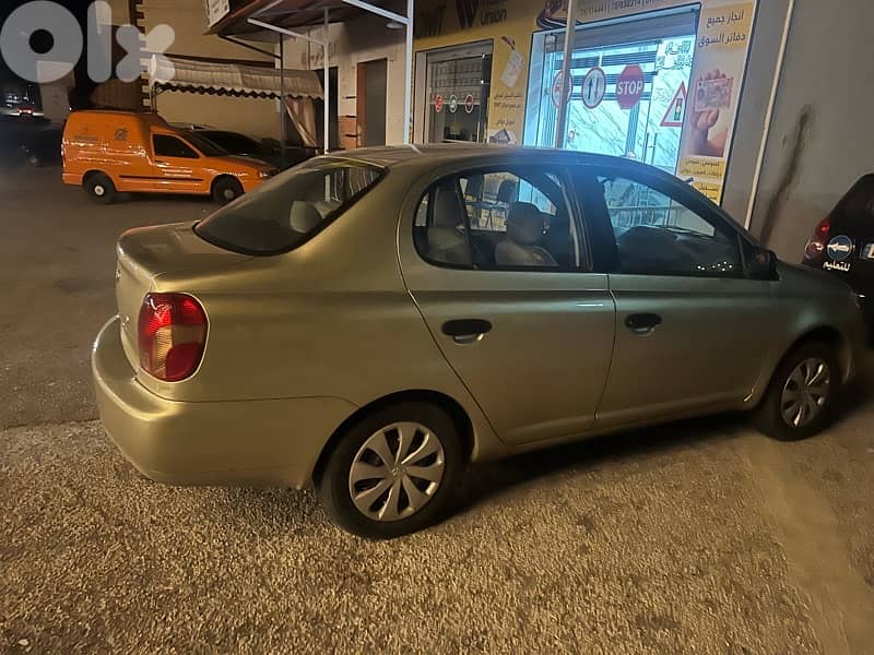 Toyota Echo 2001 0