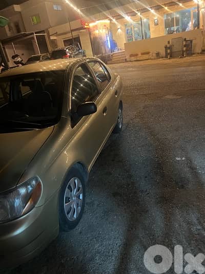 Toyota Echo 2001