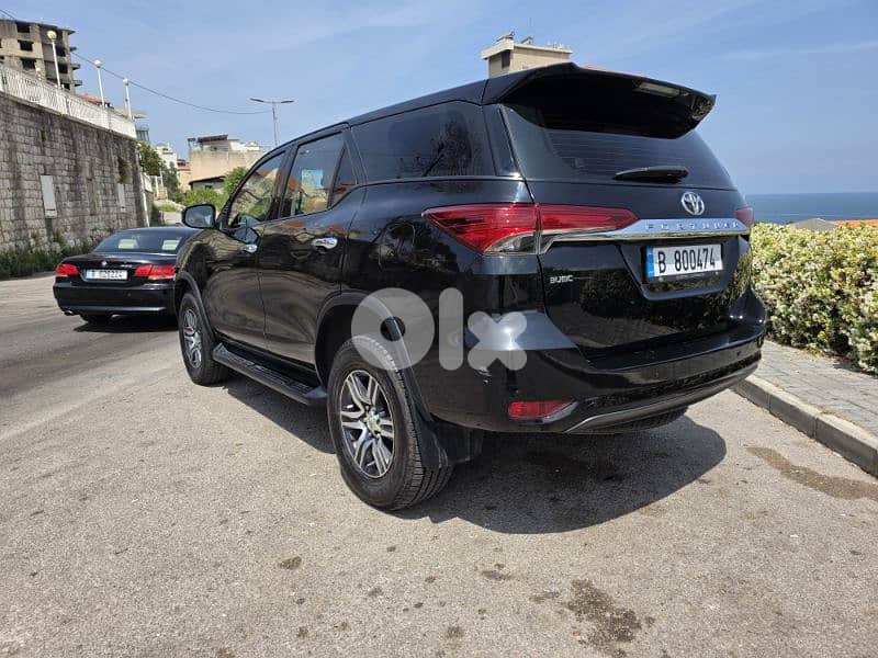 Toyota Fortuner 2020 0
