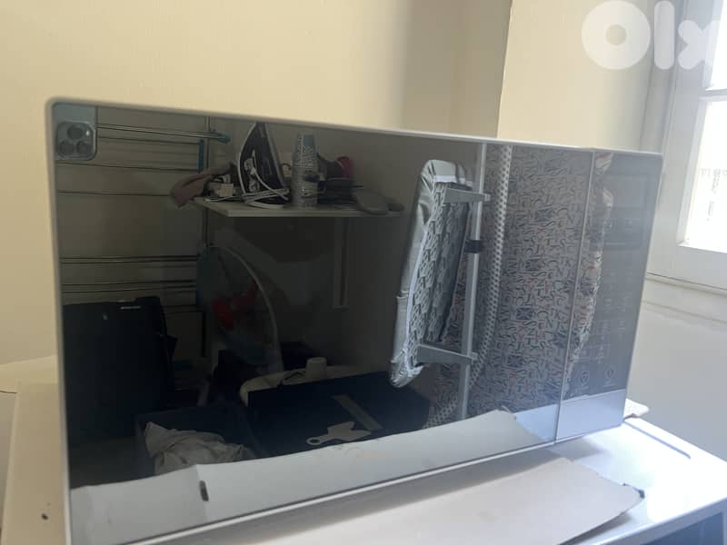 Midea - Microwave Oven 0