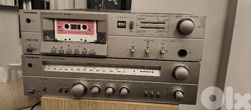 amplifier telefunken with deck cassette 0