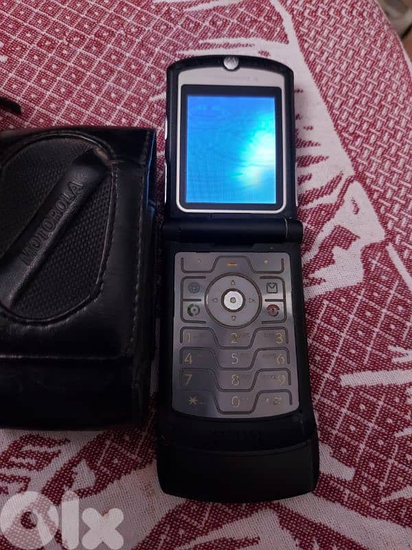 للبيع تلفون MOTOROLA 1