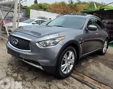 Infiniti Fx series 2012 luxury package