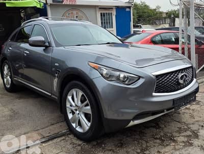 Infiniti Fx series 2012 luxury package