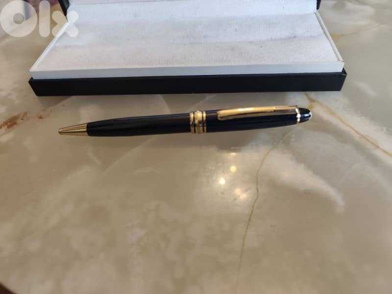 Montblanc Meisterstück Classique Ballpoint Pen with gold-coated trim 0
