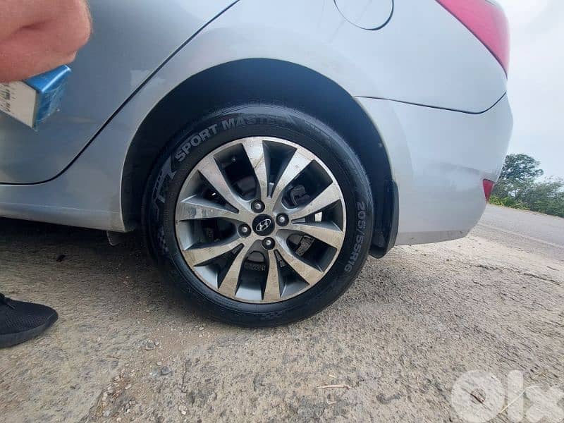 Hyundai Solaris 2016 0