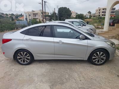 Hyundai Solaris 2016