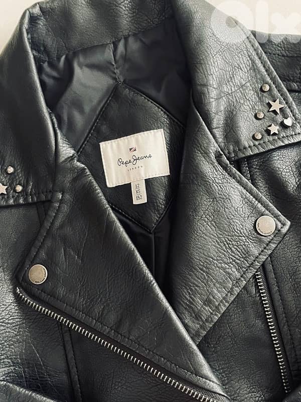 black leather jacket 0