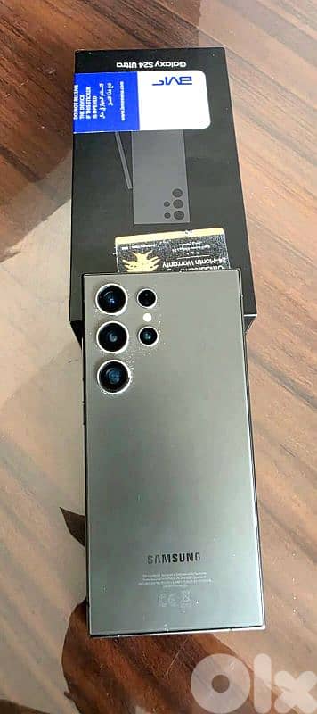samsung S 24 ultra used like new 0