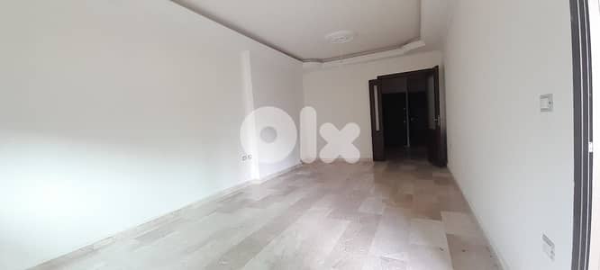 Apartment For Sale in Zoukak al Blat (Prime Location)