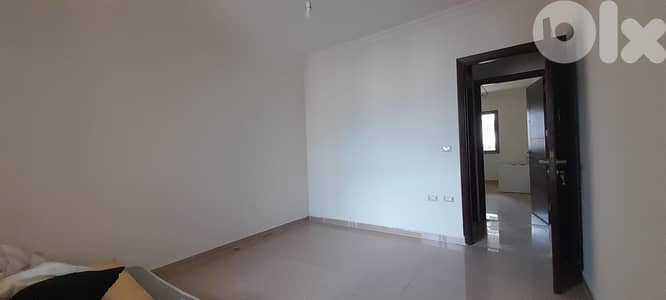 Apartment For Sale in Zoukak al Blat (Prime Location)