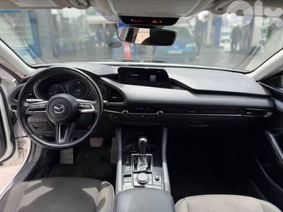 Mazda 3 2019