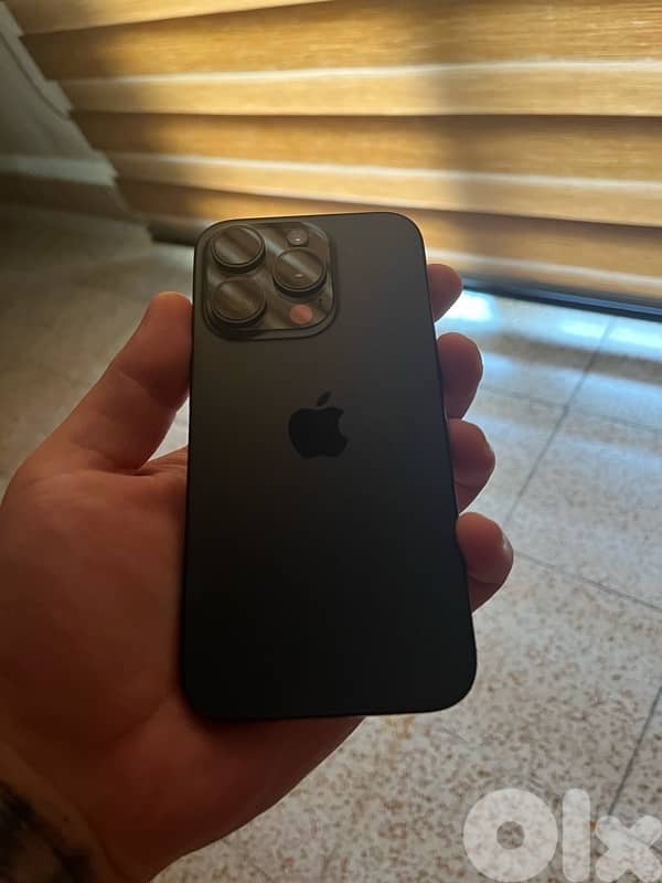 iPhone 15 Pro 128gb 0