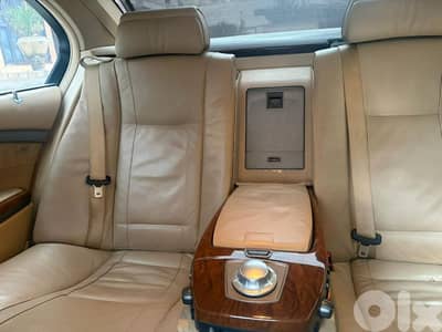 BMW 7-Series 2003