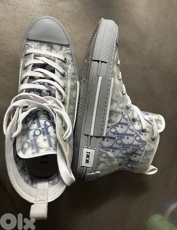 Dior B23 0