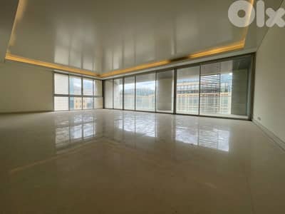 Apartment For Rent in Downtown (Yearly)