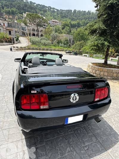 Ford Mustang 2006
