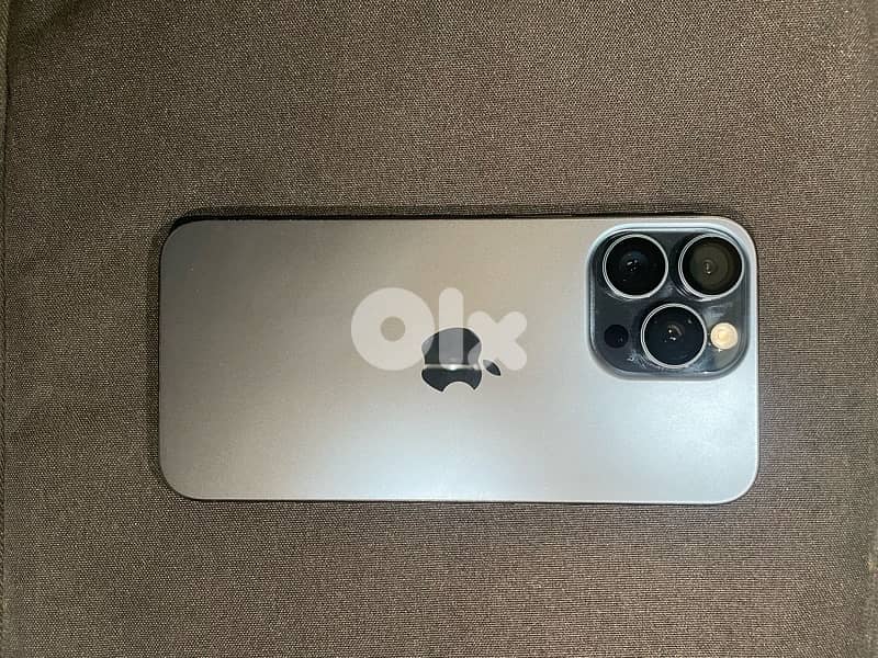 iphone 15 pro max 256gb like new 0