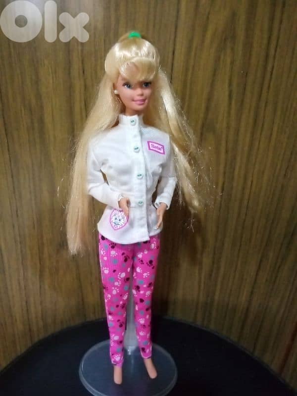 Barbie PET DOCTOR Mattel 1996 Great doll in her own wears+shoes=47$ 0