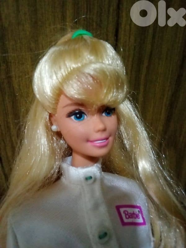 Barbie PET DOCTOR Mattel 1996 Great doll in her own wears+shoes=47$ 1