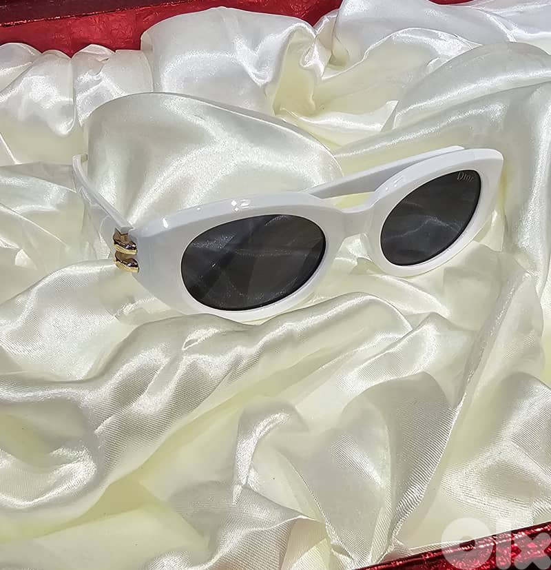 Dior White & gold luxury sunglasses 2