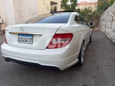 Mercedes-Benz C-Class 2012