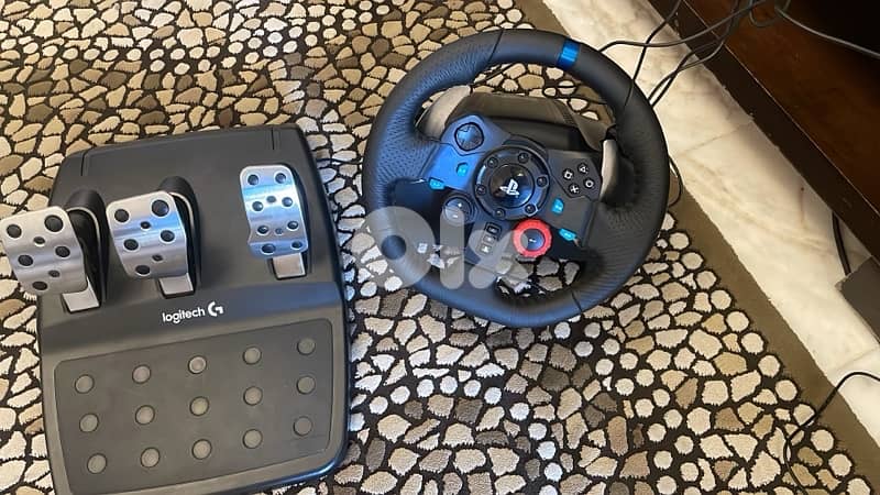 logitech+stnd 0
