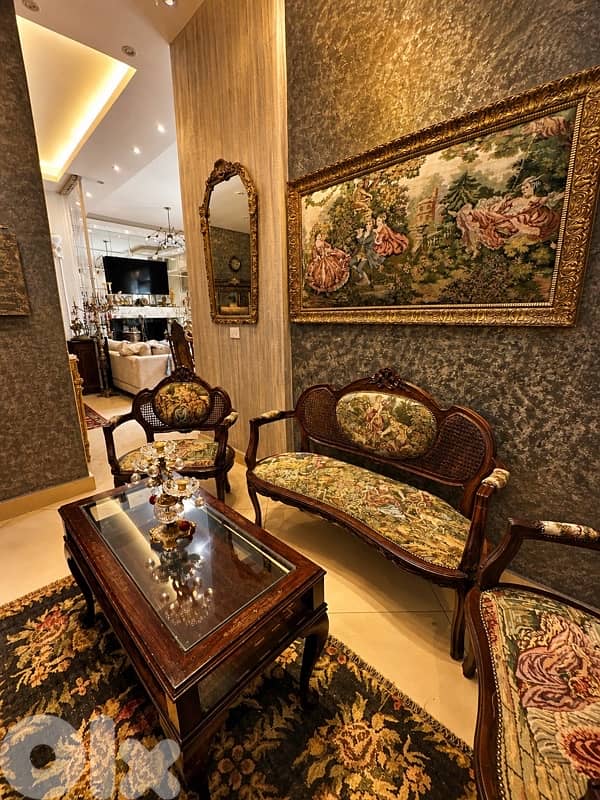 “Antique French salon 0