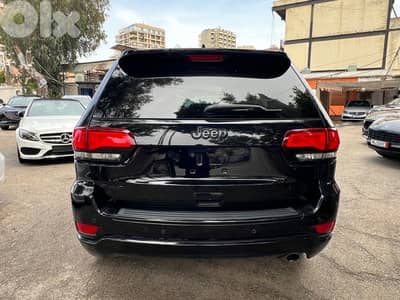 Jeep Grand Cherokee 2018 altitude 4x4