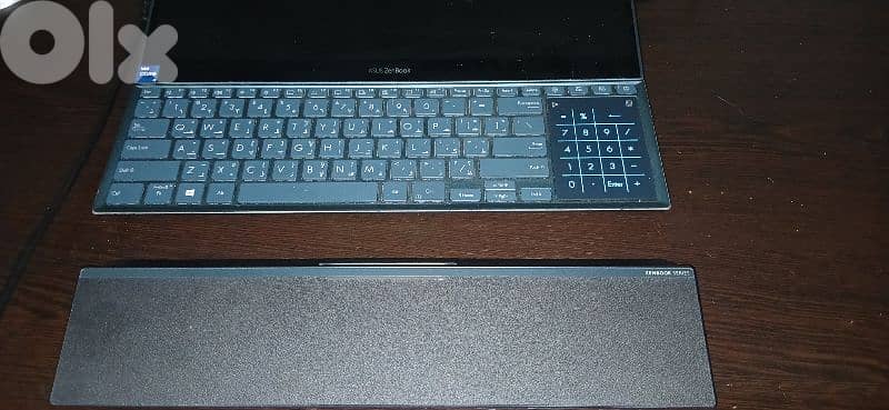 ASUS ZenBook Pro Duo 15 OLED (UX582HM) 3